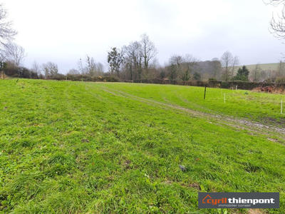 Terrain constructible - 2 985 m²