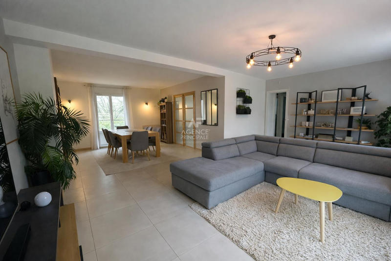 Maison - 131 m² - 7 pièces
