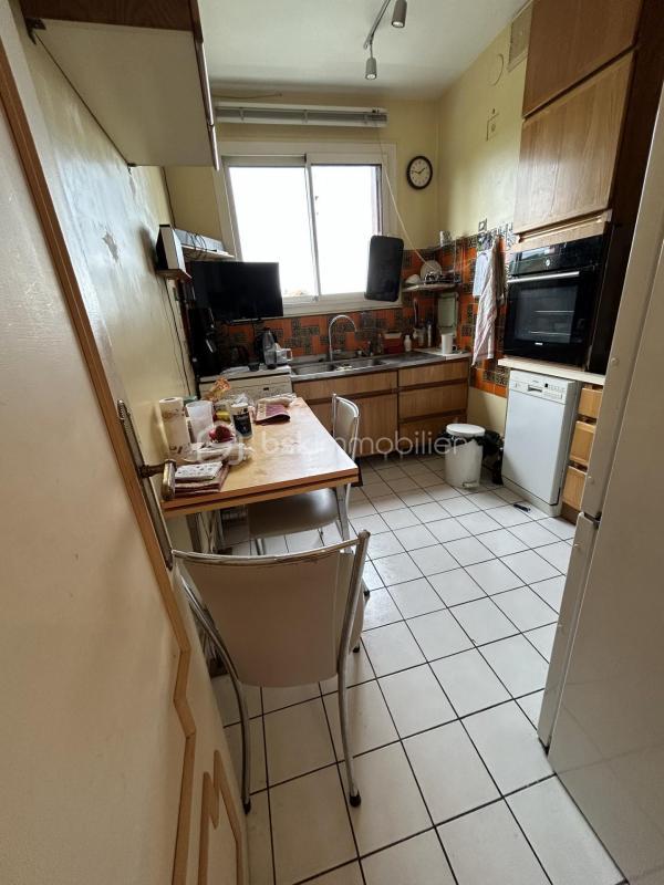 Appartement - 84 m² - 4 pièces