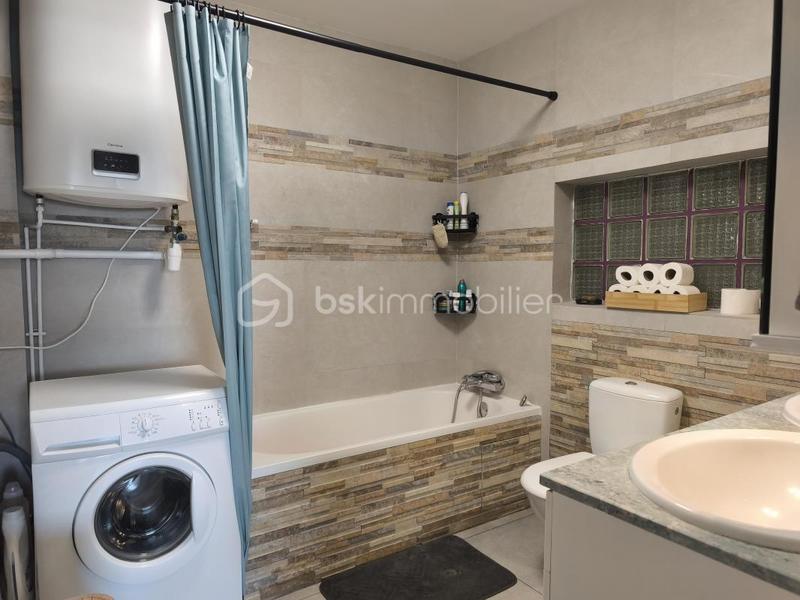 Appartement - 94 m² - 4 pièces