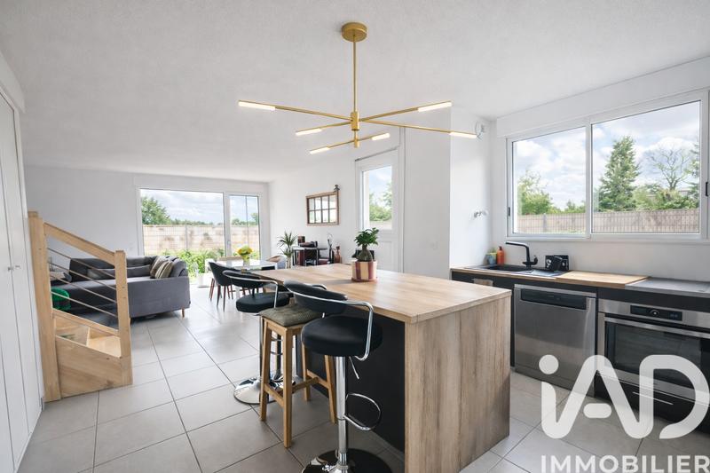 Maison - 88 m² - 4 pièces