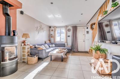 Maison - 80 m² - 4 pièces