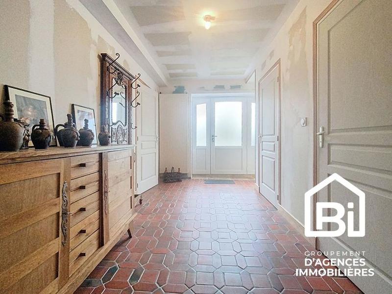 Maison de ville - 260 m² - 8 pièces