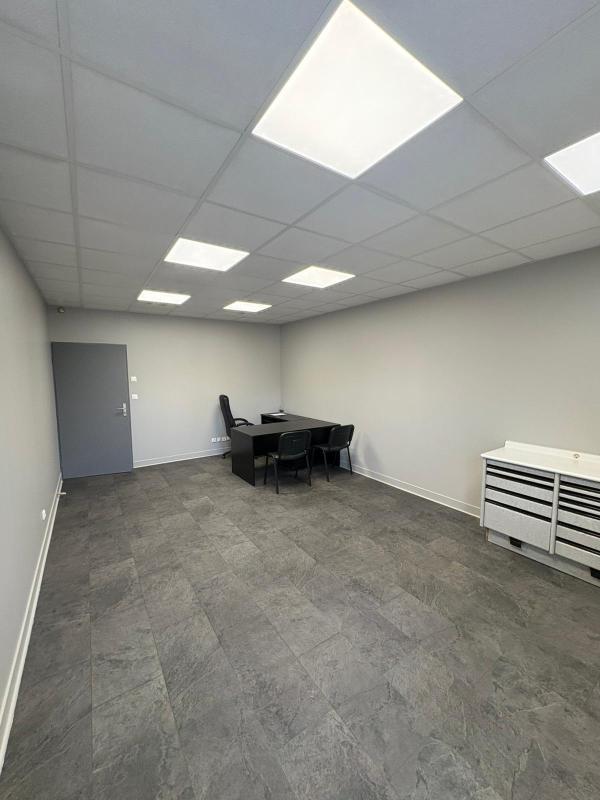 Bureau - 24 m²
