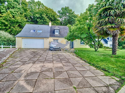 Maison - 134 m² - 7 pièces