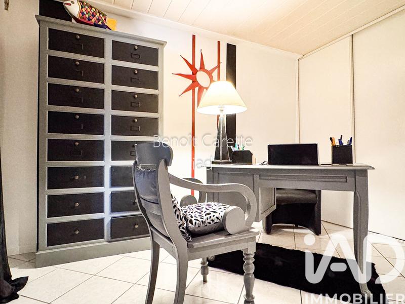 Maison - 137 m² - 6 pièces