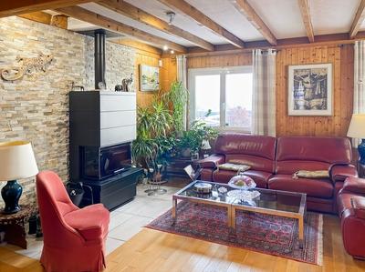 Maison - 88 m² - 4 pièces