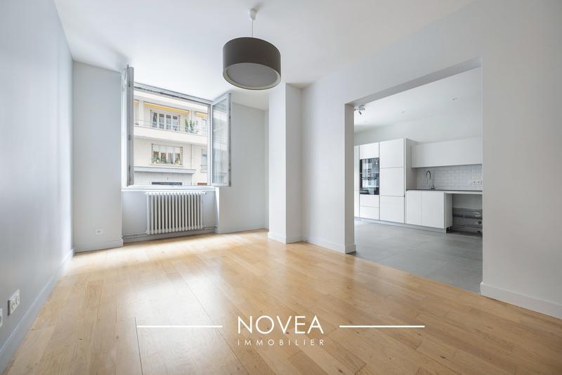 Appartement - 90 m² - 4 pièces