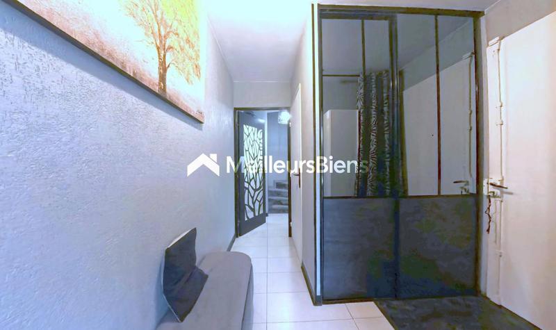 Maison - 97 m² - 5 pièces
