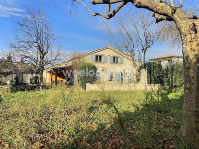 Maison - 172 m² - 6 pièces