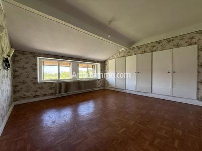 Maison - 150 m² - 3 pièces