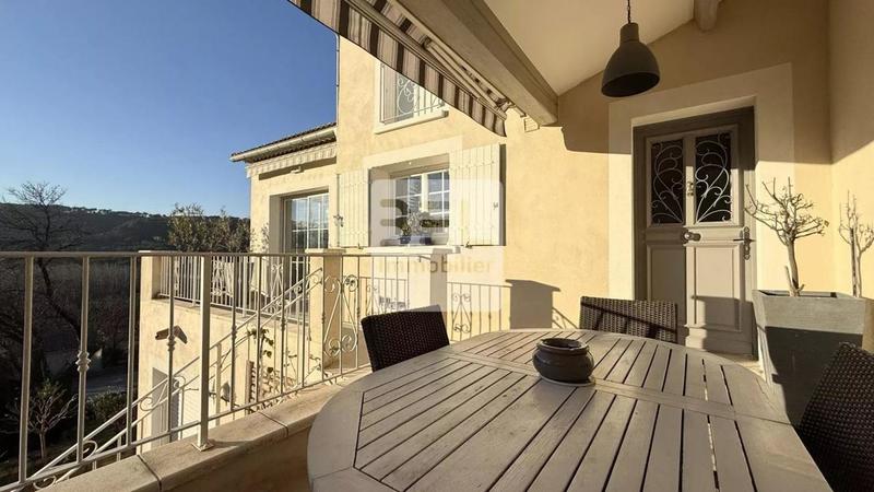 Villa - 171 m² - 6 pièces