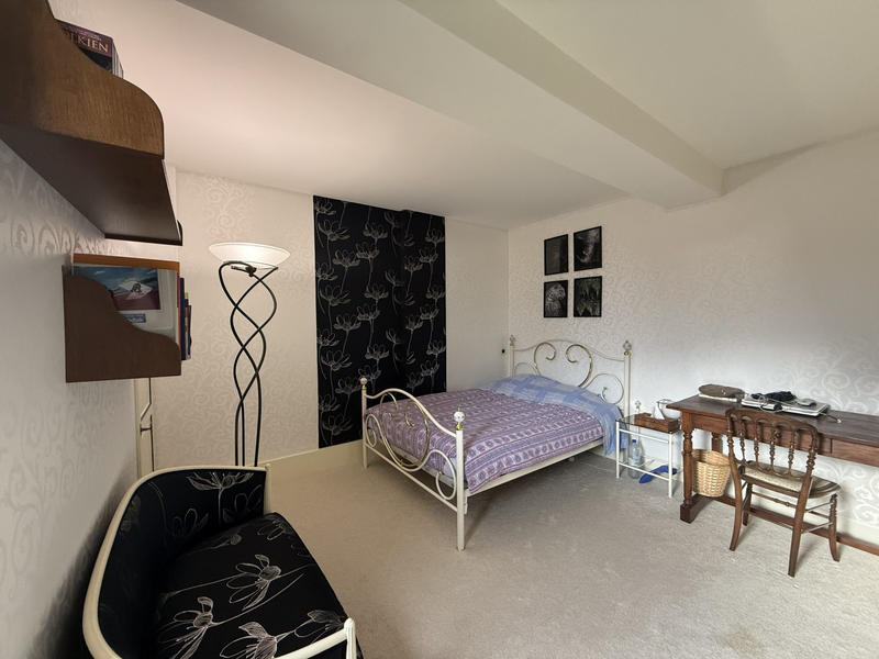 Maison ancienne - 244 m² - 10 pièces