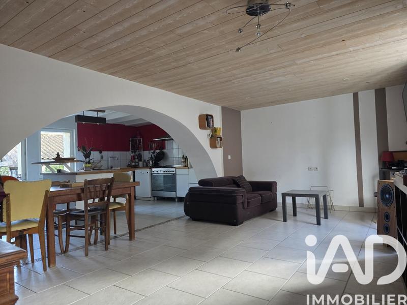 Maison de village - 84 m² - 3 pièces