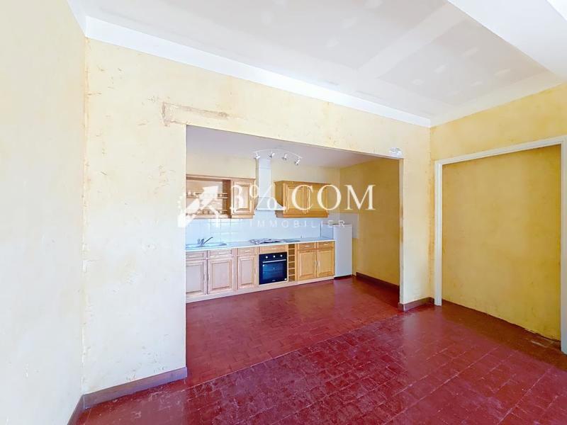 Maison - 232 m² - 8 pièces