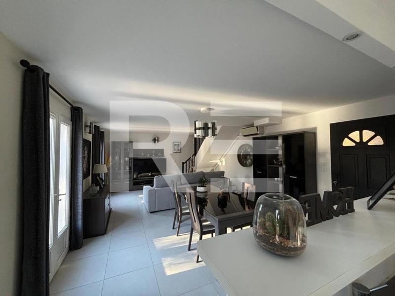 Maison - 107 m² - 4 pièces