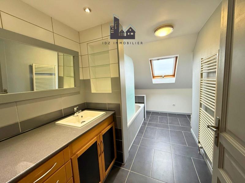 Maison - 106 m² - 6 pièces