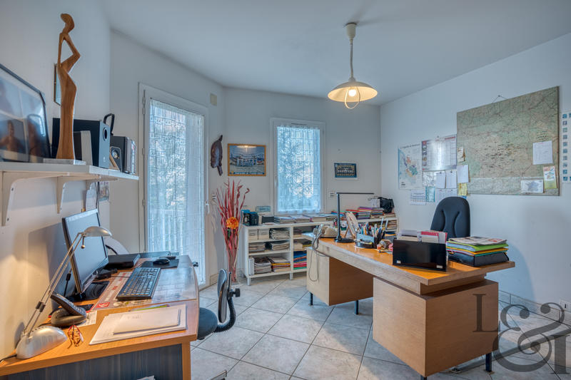 Maison - 174 m² - 6 pièces