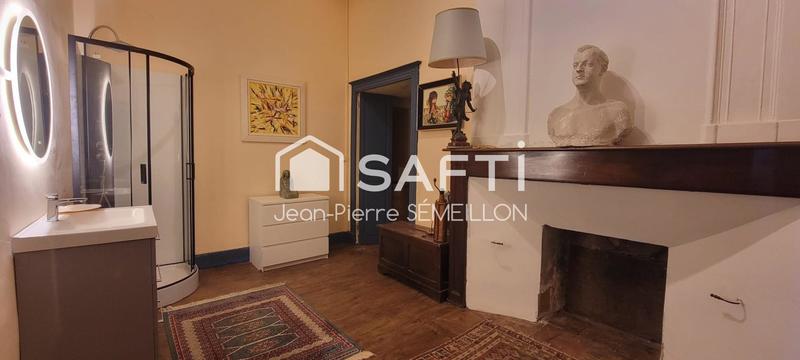 Maison - 385 m² - 13 pièces
