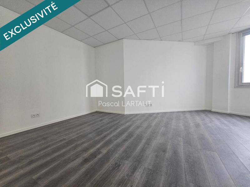 Bureau - 216 m² - 7 pièces