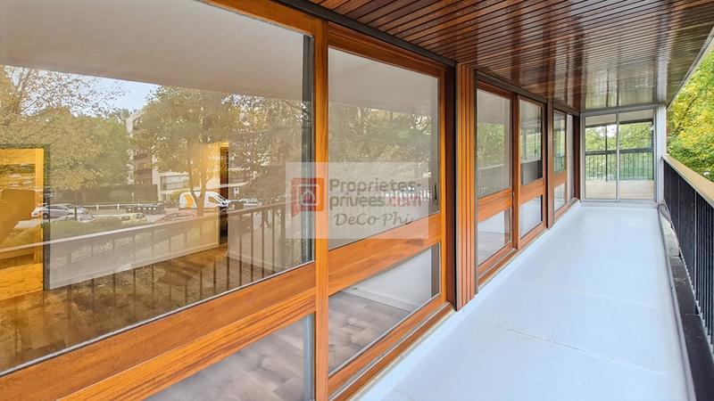 Appartement - 94 m² - 4 pièces