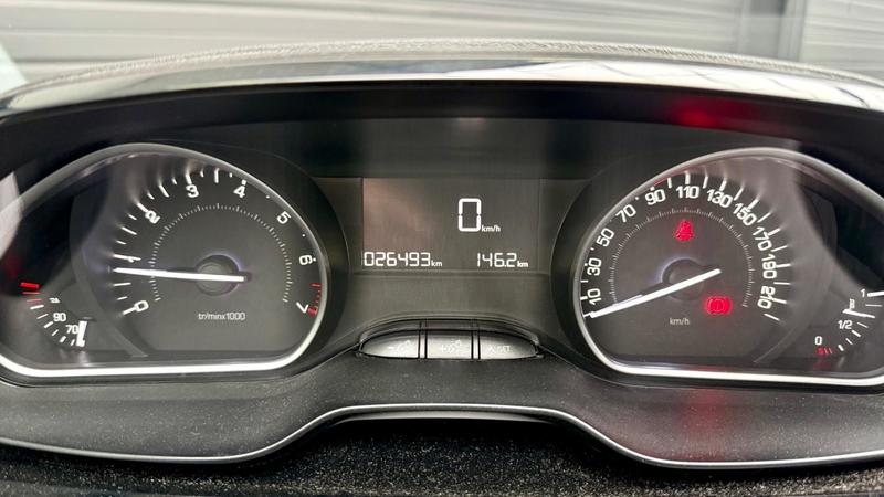 Peugeot 208 1.2 68 Access + Distribution Ok