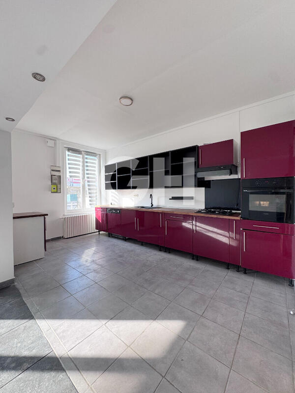 Maison - 80 m² - 3 pièces