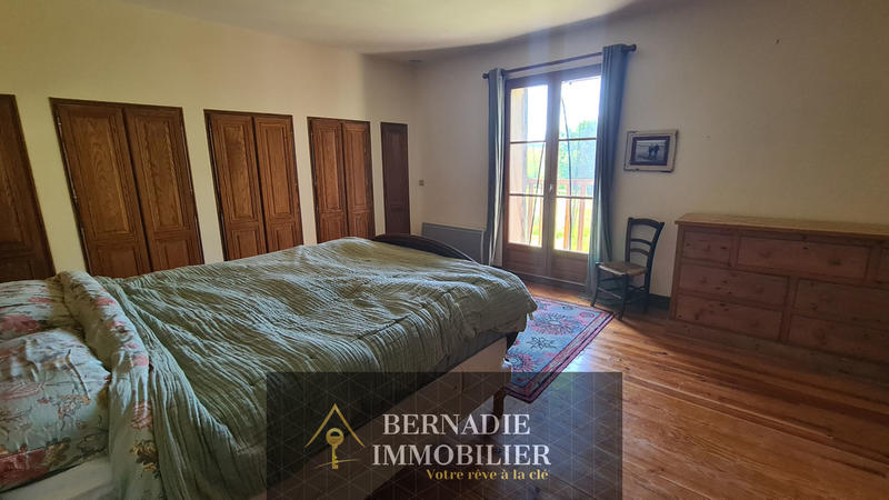 Maison - 200 m² - 4 pièces