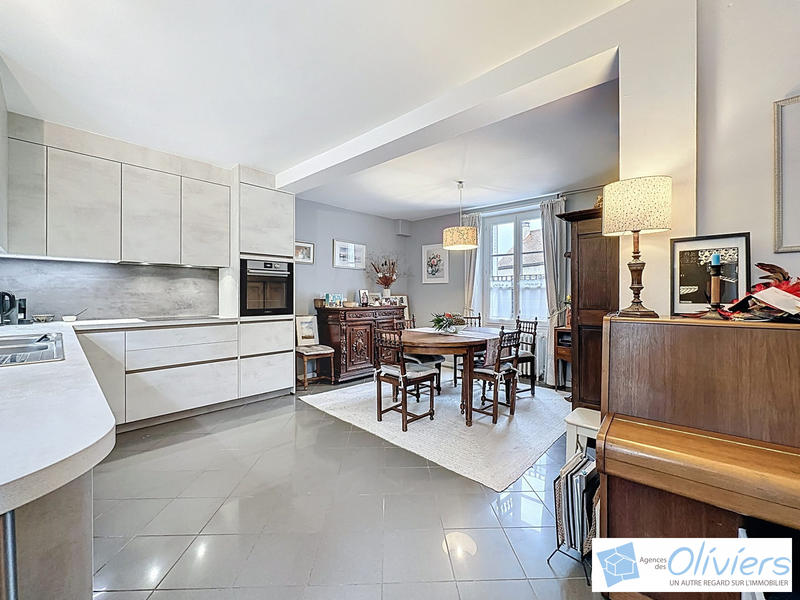 Maison ancienne - 95 m² - 6 pièces