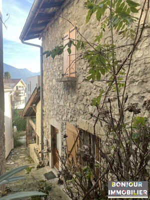 Maison ancienne - 88 m² - 4 pièces