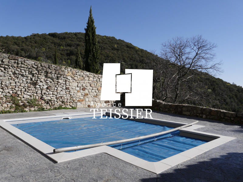 Mas - 130 m² - 6 pièces