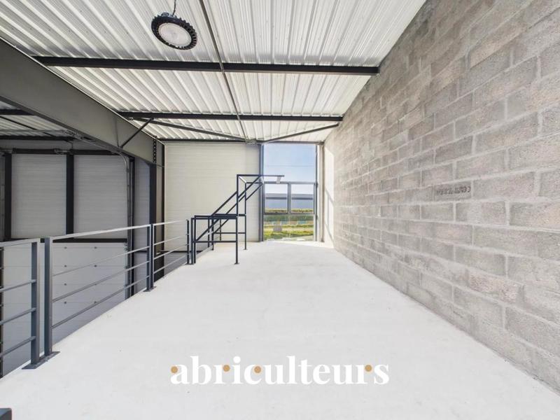 Local commercial - 295 m²