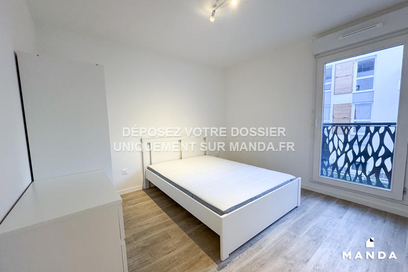 Chambre - 11 m² - 4 pièces