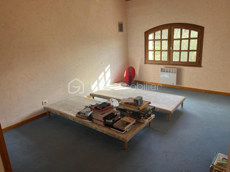 Maison - 189 m² - 7 pièces