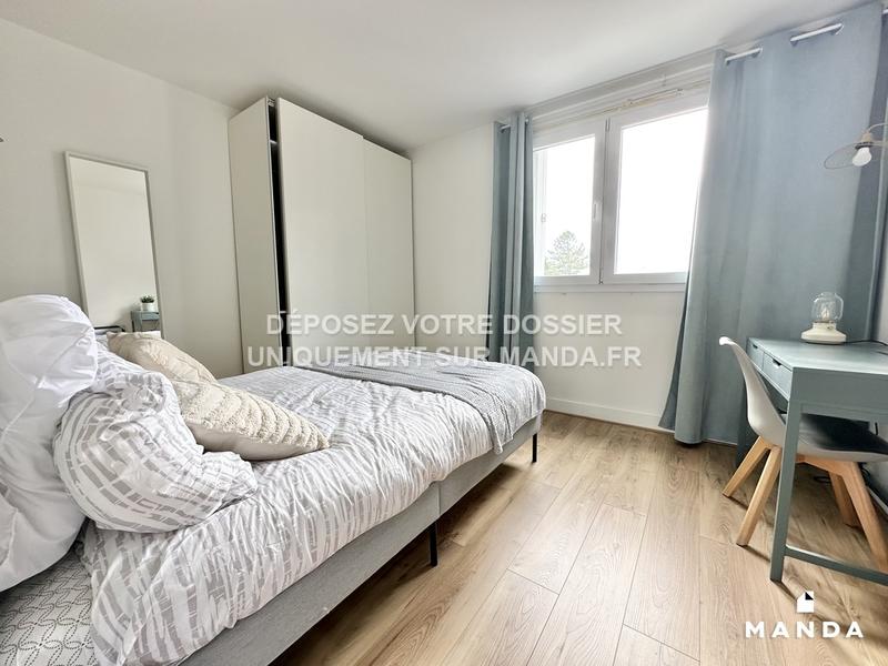 Chambre - 11 m² - 5 pièces