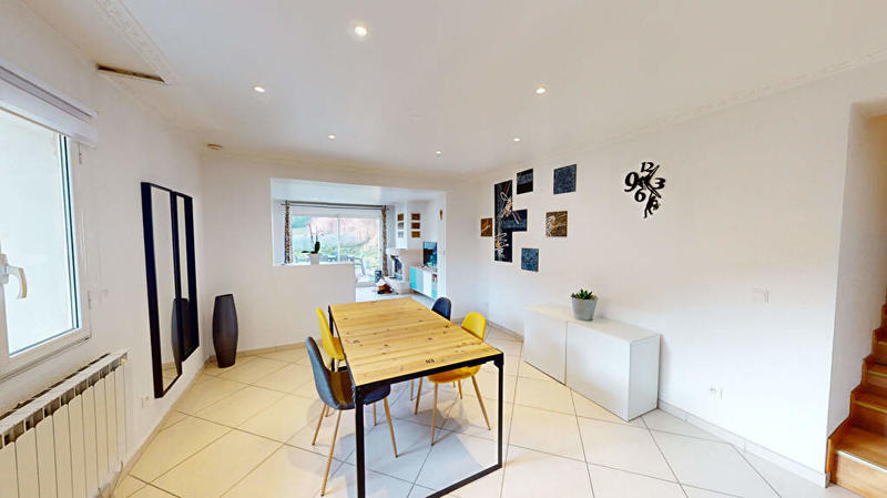 Maison - 126 m² - 6 pièces