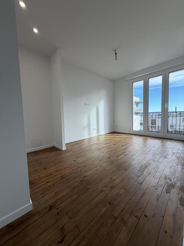 Maison jumelée - 108 m² - 5 pièces