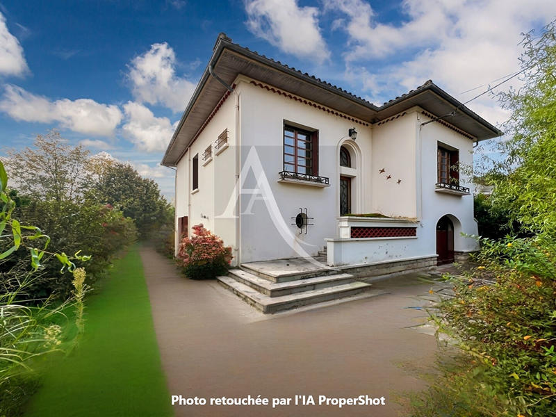 Maison - 130 m² - 5 pièces