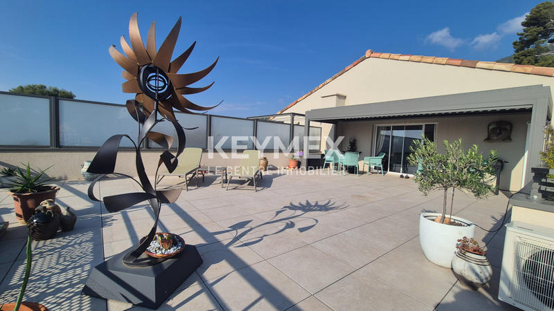 Appartement - 77 m² - 3 pièces