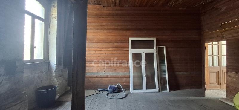 Maison - 291 m² - 8 pièces