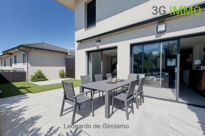 Villa - 94 m² - 4 pièces