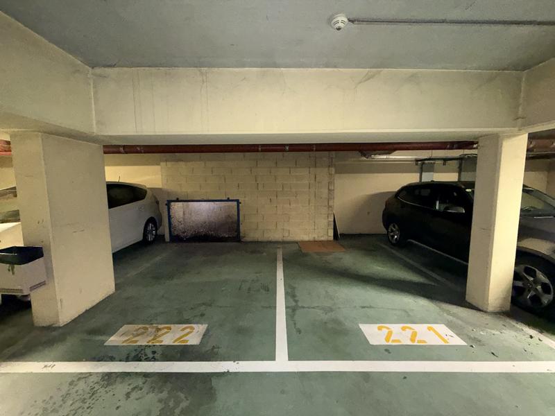 Parking / Garage - 20 m²