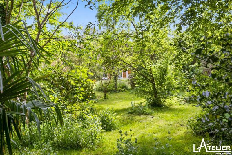 Maison - 210 m² - 5 pièces