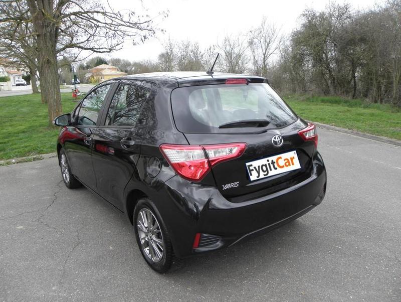 Toyota Yaris 1.5 Vvt-i 110 Ch Dynamic 5 portes - 6