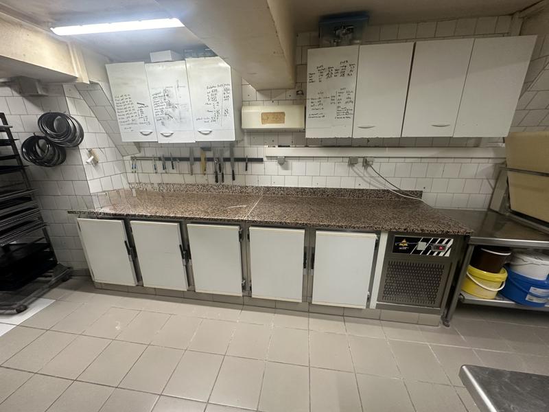 Fonds de commerce - 300 m²