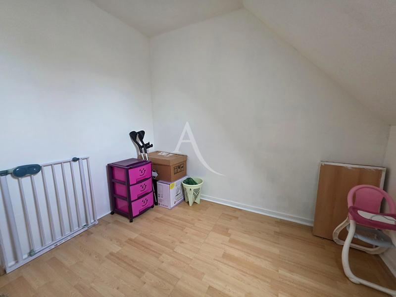 Maison - 83 m² - 4 pièces