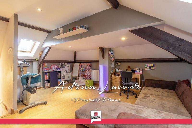 Maison - 127 m² - 6 pièces