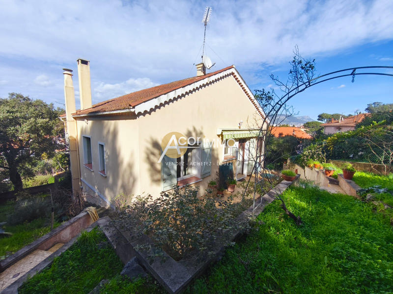 Maison - 81 m² - 4 pièces