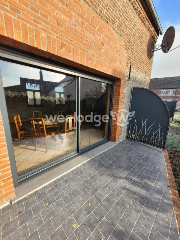 Maison - 162 m² - 8 pièces