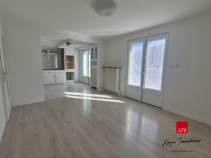 Maison - 125 m² - 8 pièces